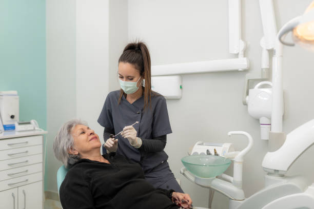 Best Emergency Root Canal Treatment in Lincolnshire, IL